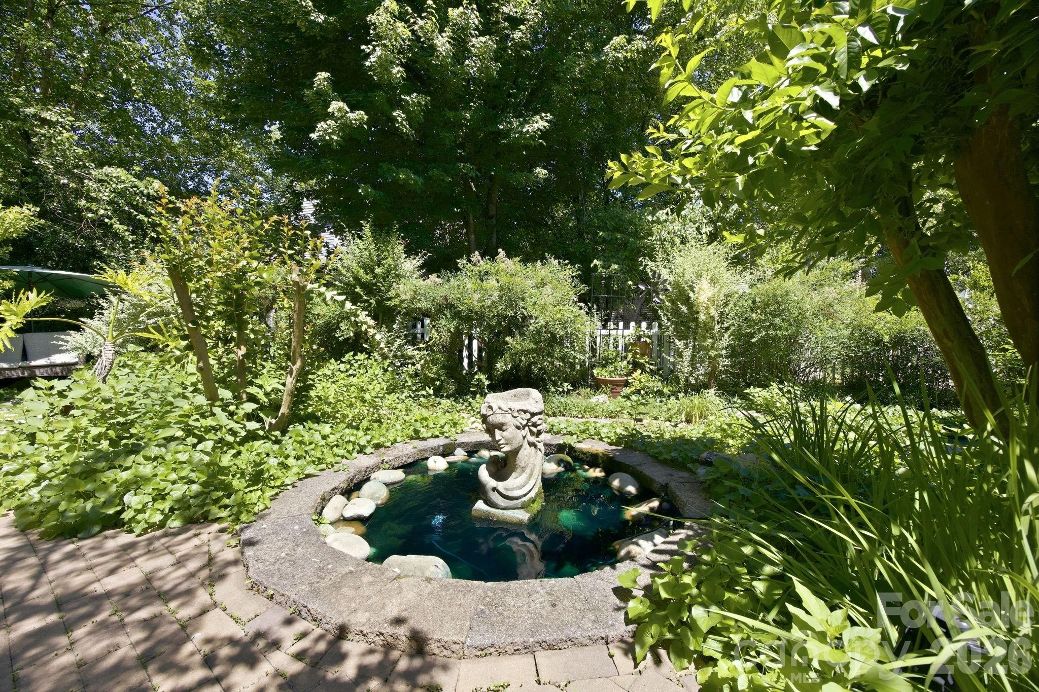 2608 Saintfield Place Charlotte NC 28270