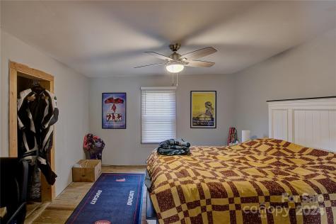 3198 Nc 261 Highway Bakersville NC 28705