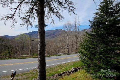 3198 Nc 261 Highway Bakersville NC 28705