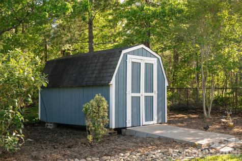 43 Tree Top Drive Arden NC 28704