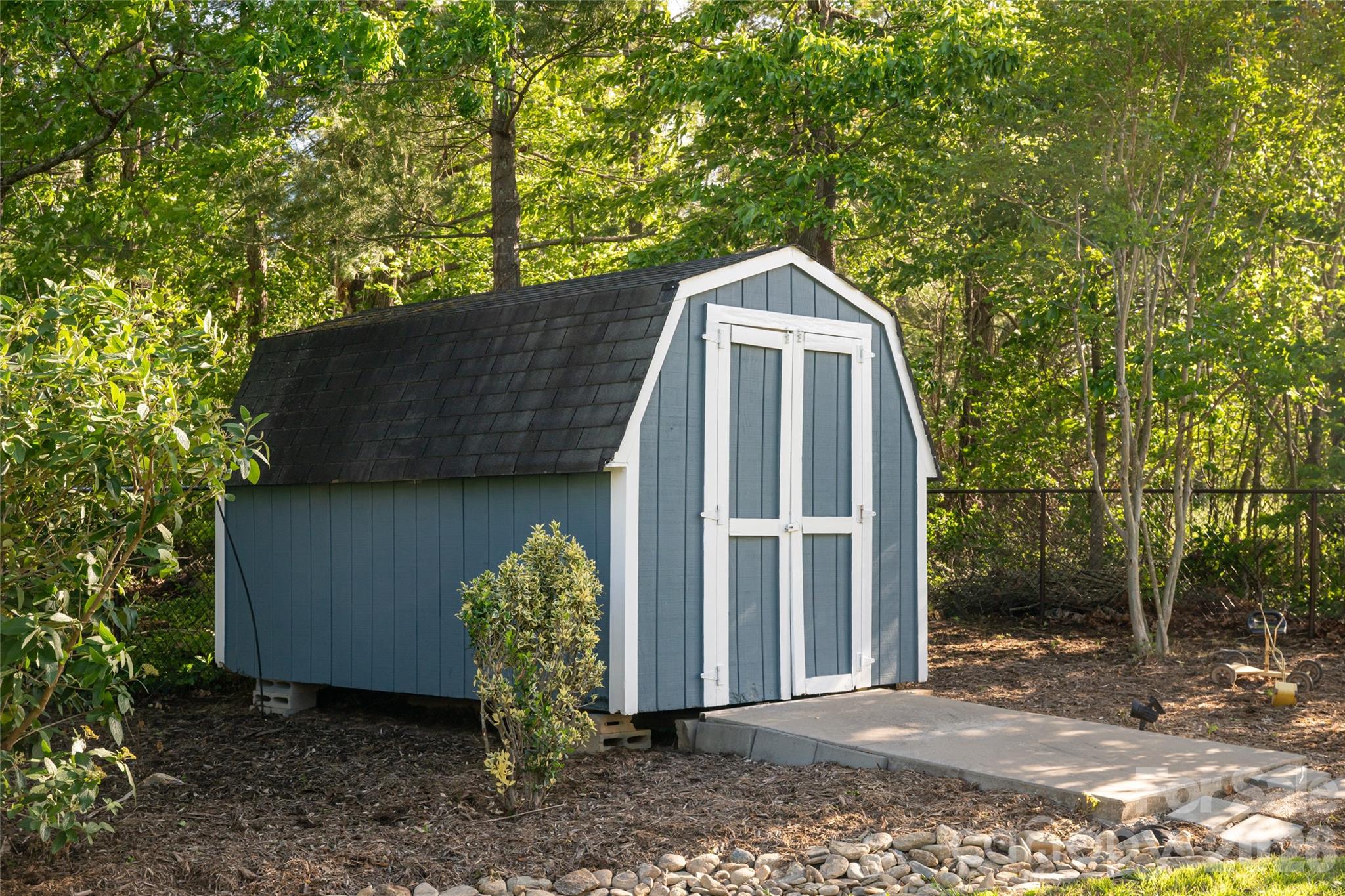 43 Tree Top Drive Arden NC 28704