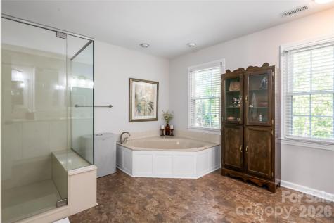 43 Tree Top Drive Arden NC 28704