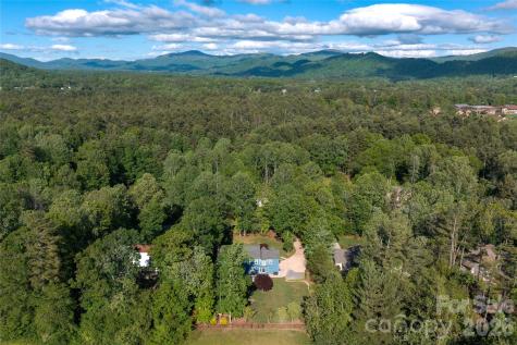 43 Tree Top Drive Arden NC 28704