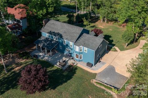 43 Tree Top Drive Arden NC 28704