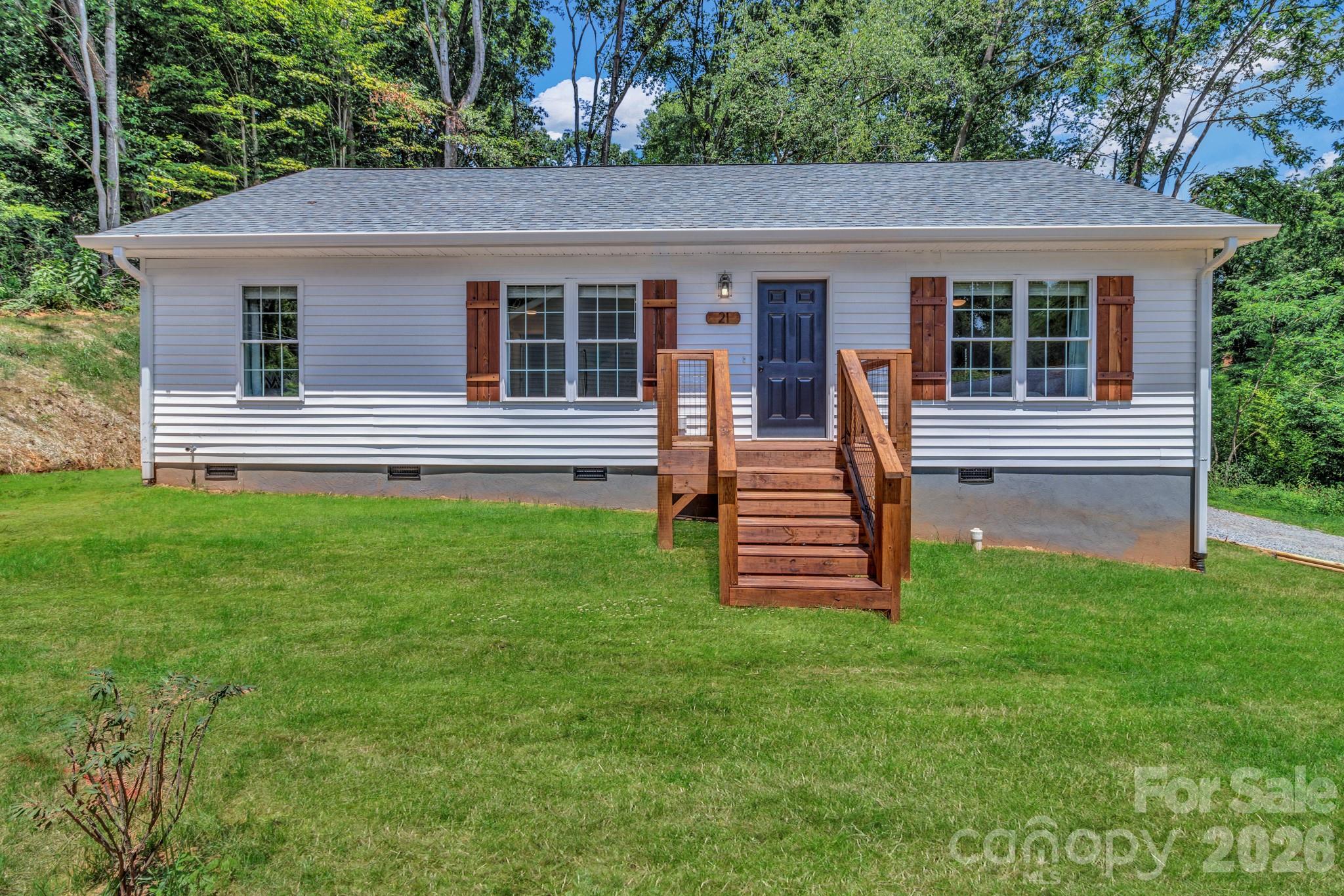 21 Carolinda Lane Waynesville NC 28786
