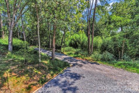 21 Carolinda Lane Waynesville NC 28786