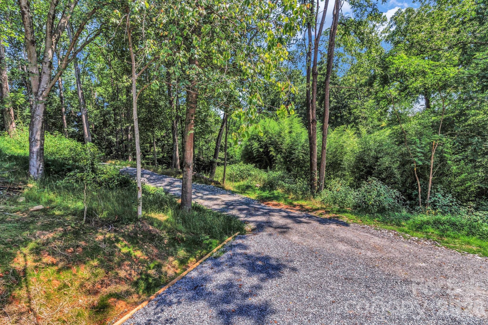 21 Carolinda Lane Waynesville NC 28786