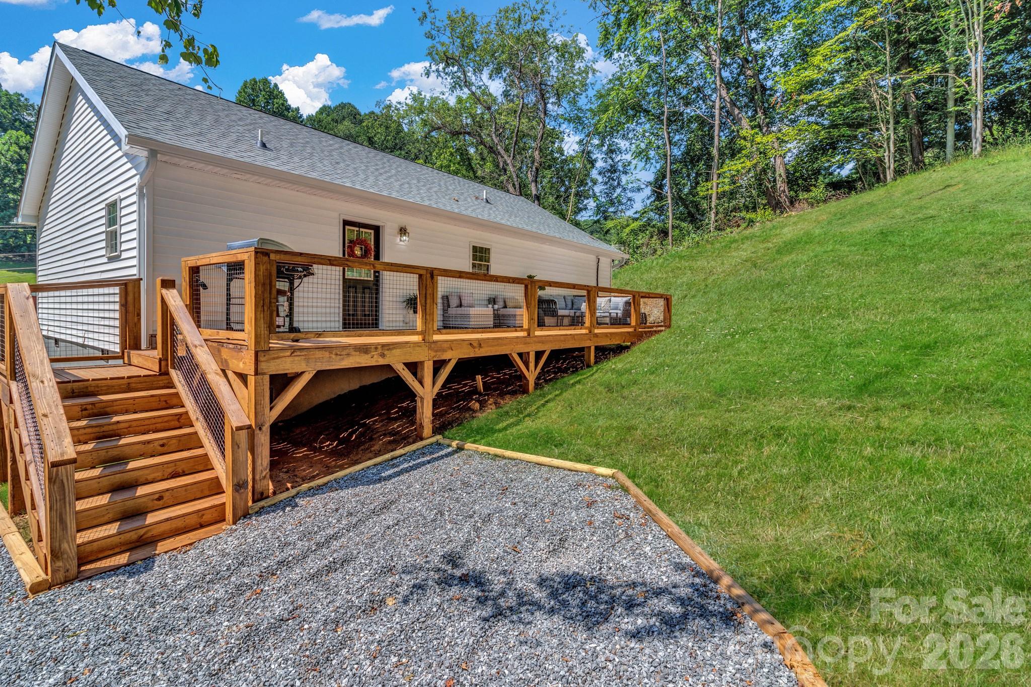21 Carolinda Lane Waynesville NC 28786