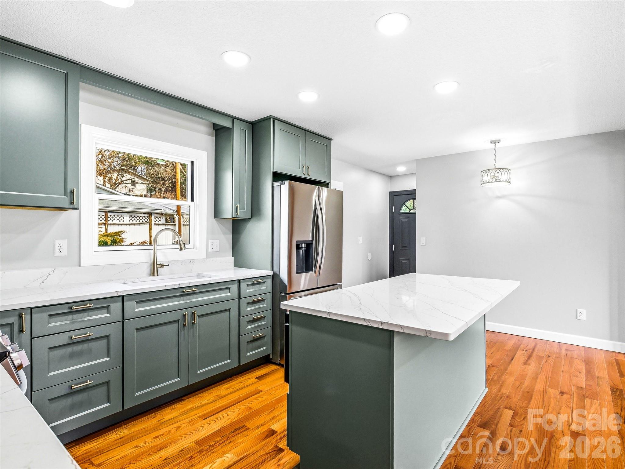 2 Oakland Street Weaverville NC 28787