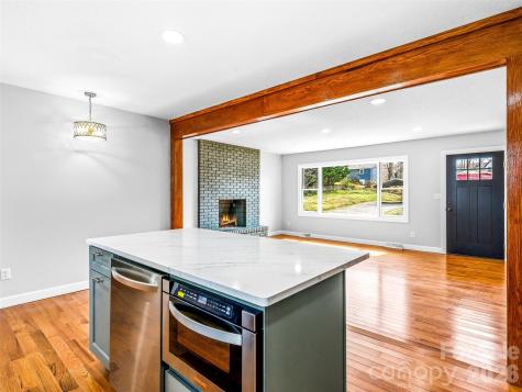 2 Oakland Street Weaverville NC 28787