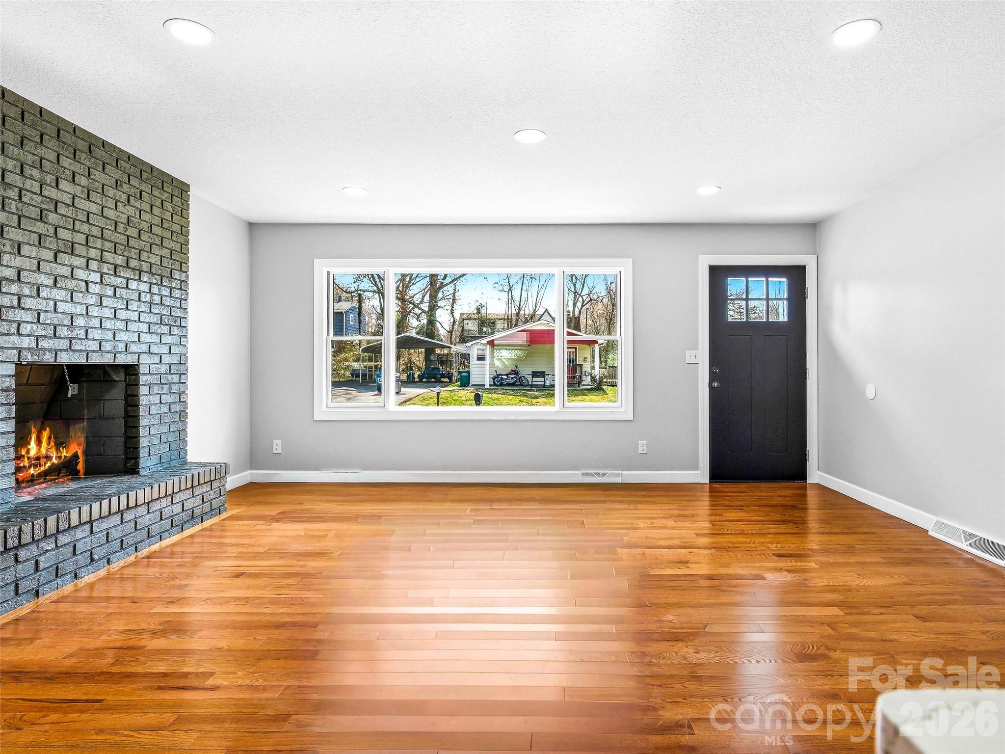 2 Oakland Street Weaverville NC 28787