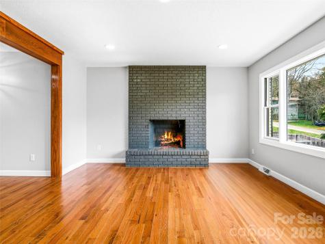 2 Oakland Street Weaverville NC 28787