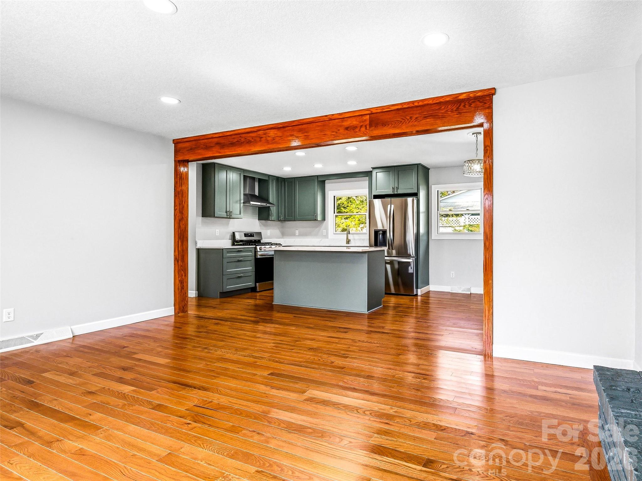2 Oakland Street Weaverville NC 28787