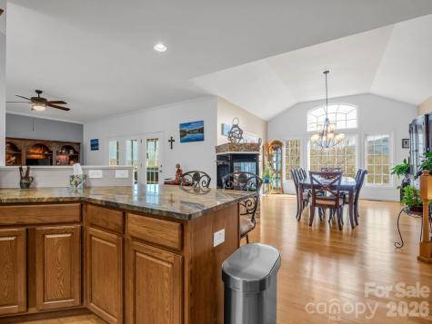 29 Spring Heights Court Hendersonville NC 28791