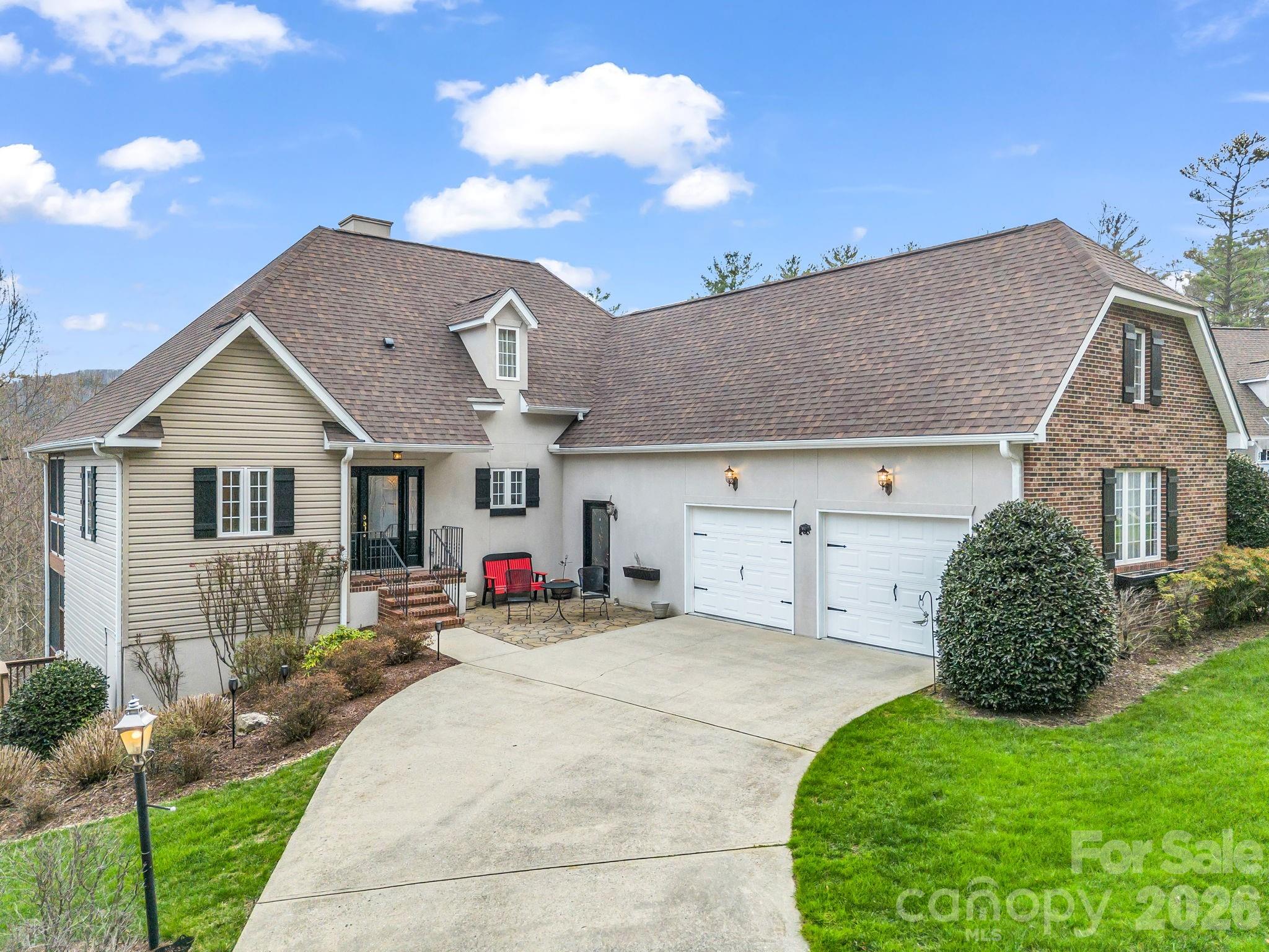 29 Spring Heights Court Hendersonville NC 28791