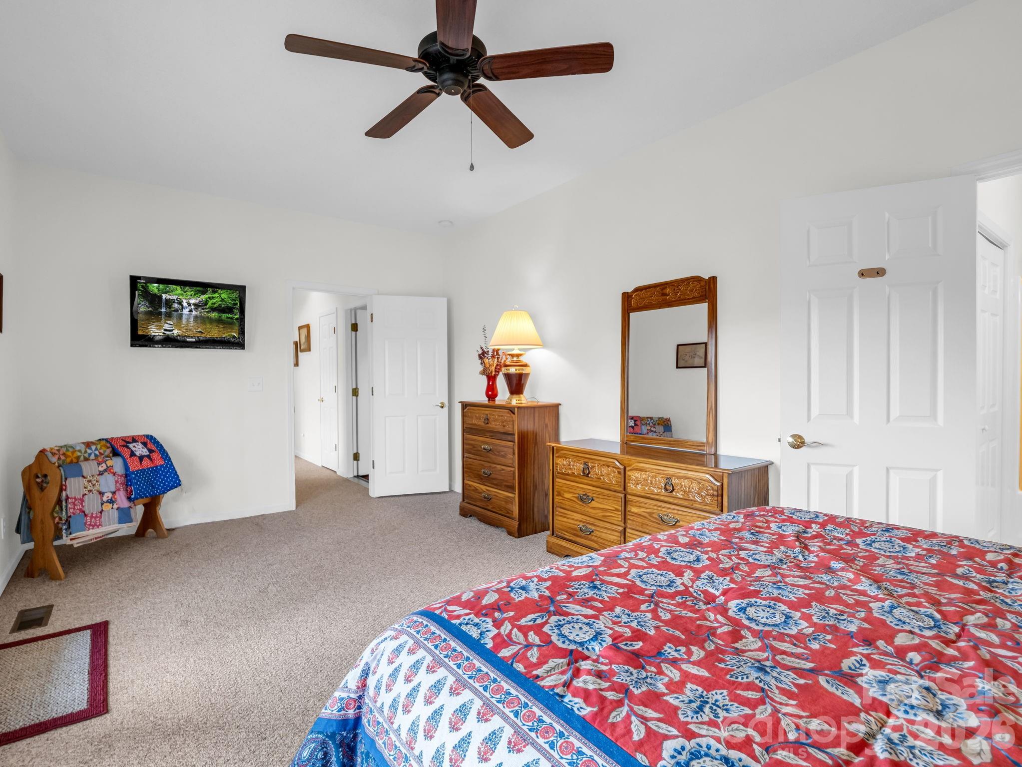 29 Spring Heights Court Hendersonville NC 28791