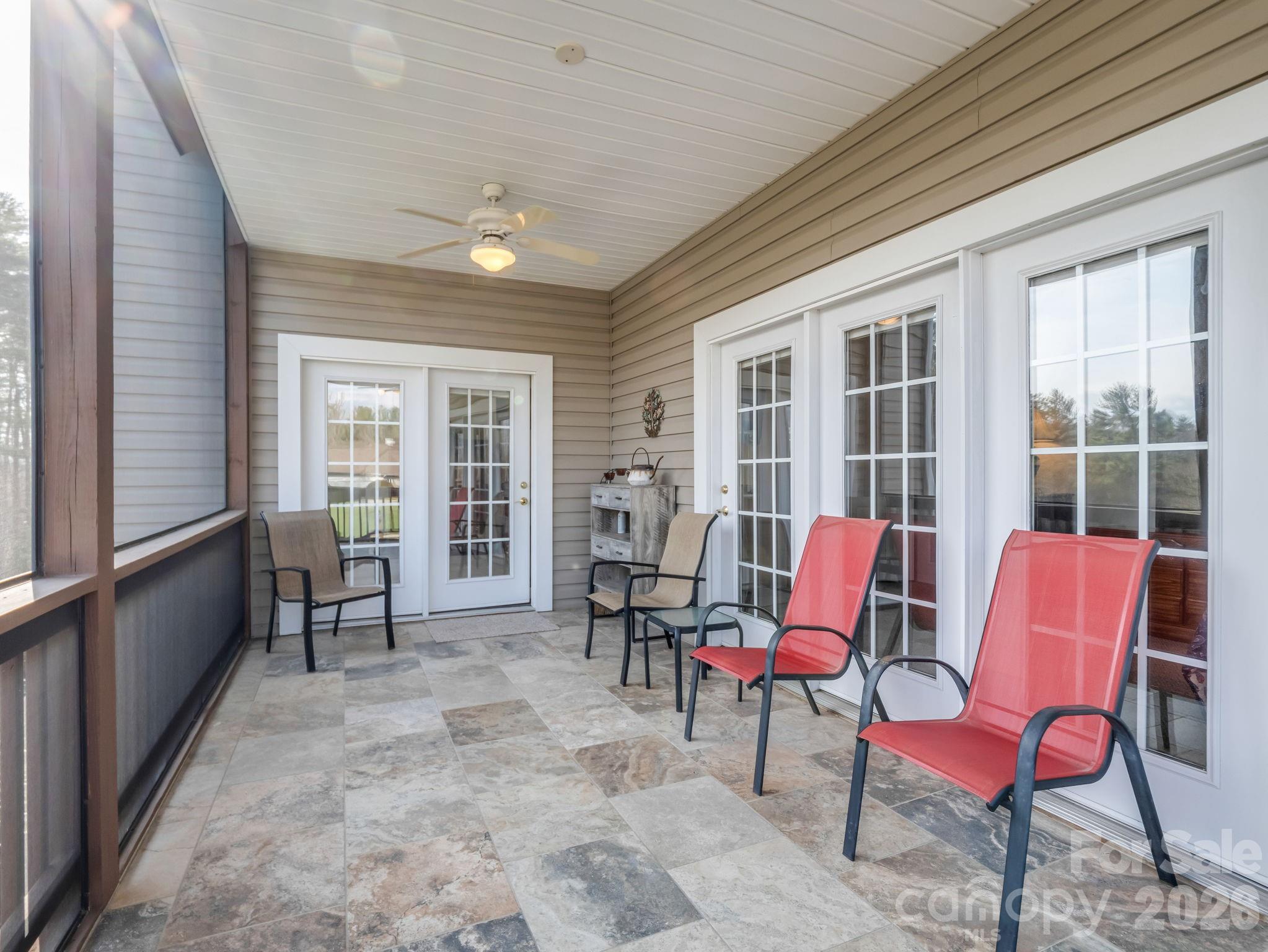 29 Spring Heights Court Hendersonville NC 28791