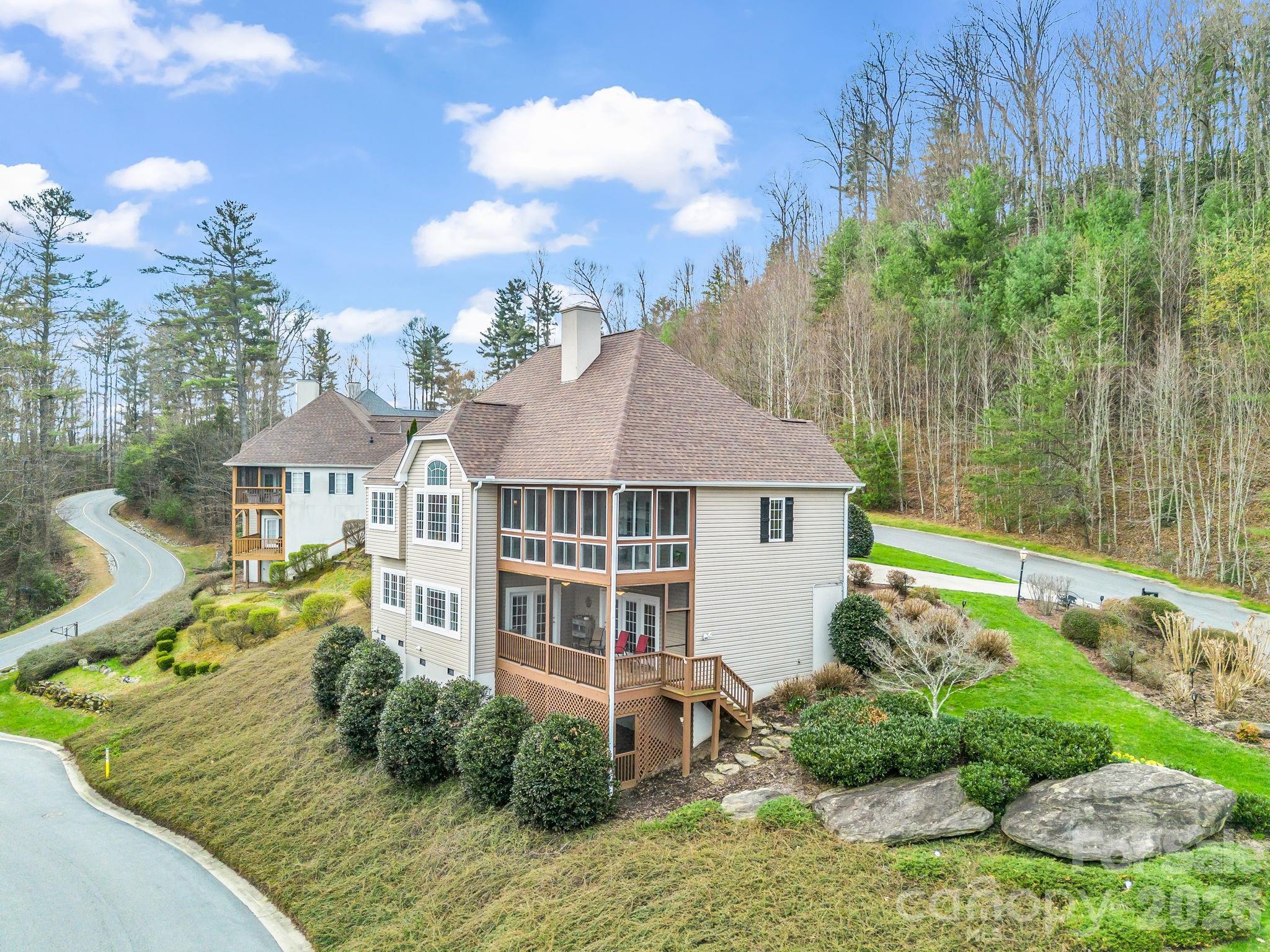 29 Spring Heights Court Hendersonville NC 28791