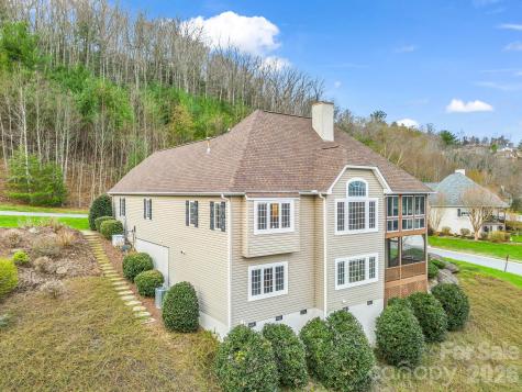 29 Spring Heights Court Hendersonville NC 28791
