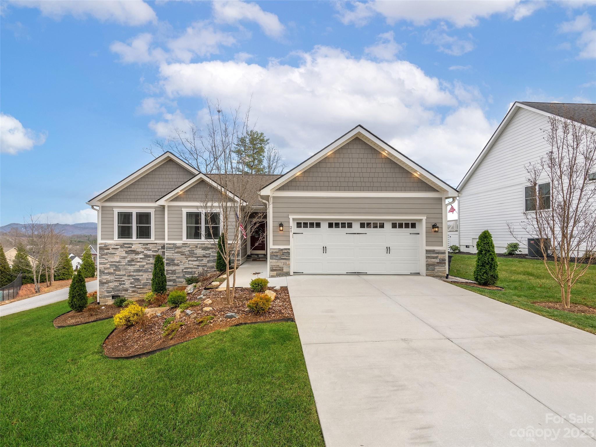21 Forging Way Hendersonville NC 28792