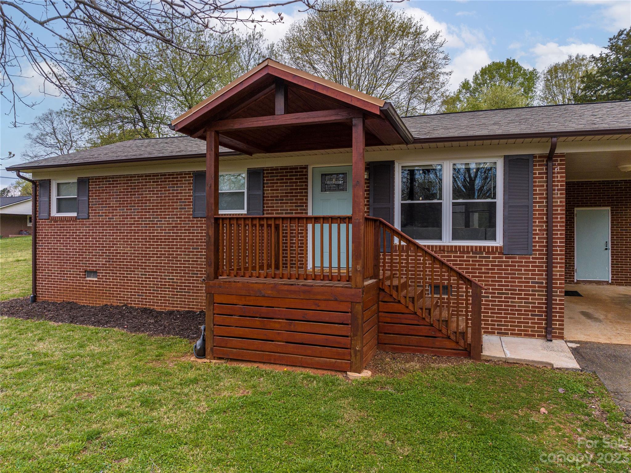 217 3rd Avenue NE Conover NC 28613