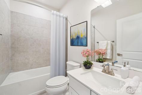 547 Nantahala Drive Charlotte NC 28211
