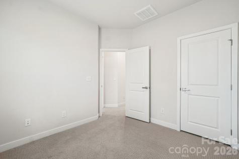 547 Nantahala Drive Charlotte NC 28211