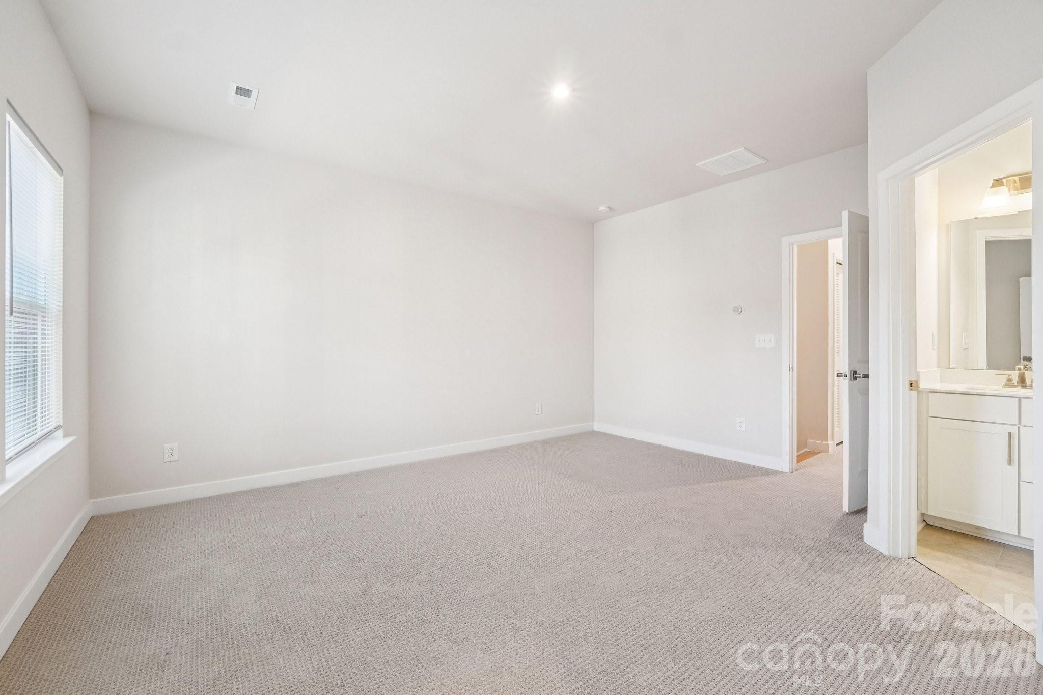 547 Nantahala Drive Charlotte NC 28211