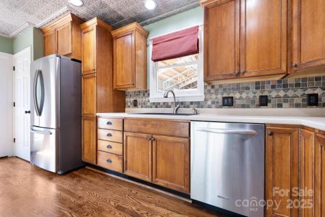 207 Jonestown Road Asheville NC 28804