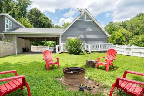 207 Jonestown Road Asheville NC 28804