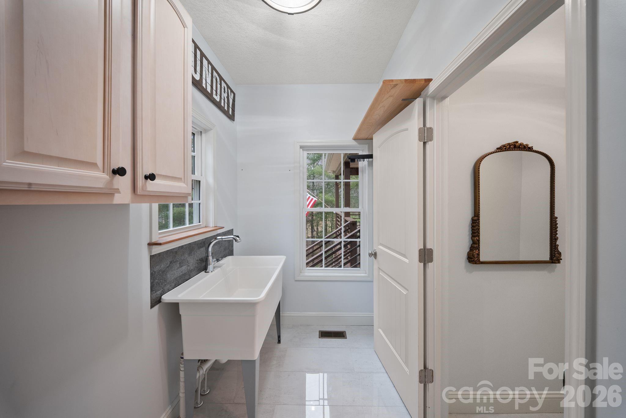 21 Hope Road Weaverville NC 28787