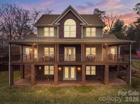21 Hope Road Weaverville NC 28787