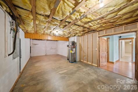 21 Hope Road Weaverville NC 28787