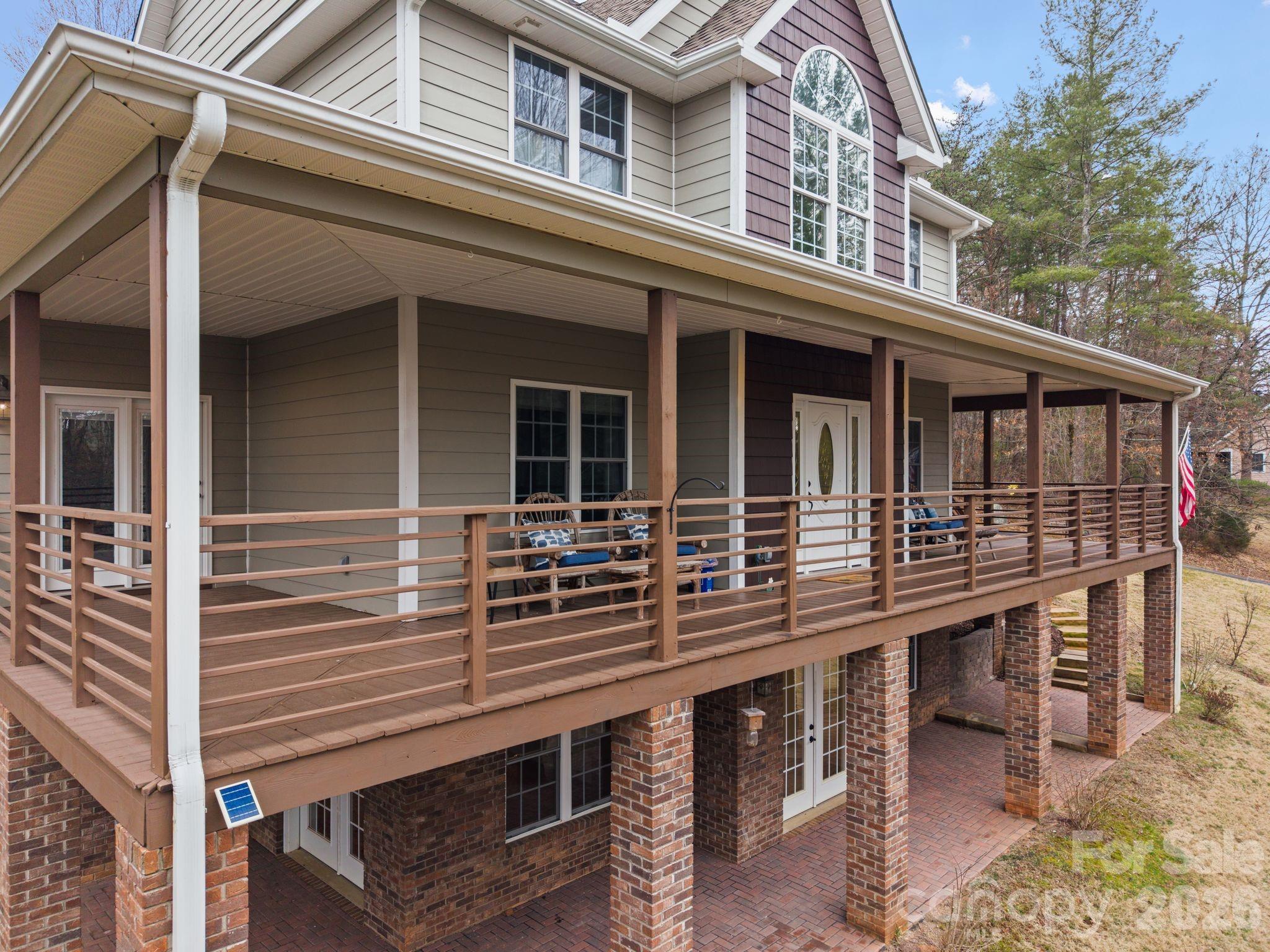 21 Hope Road Weaverville NC 28787