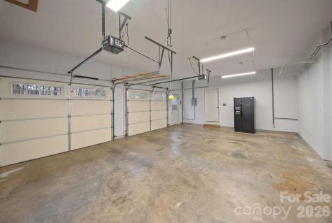 21 Hope Road Weaverville NC 28787