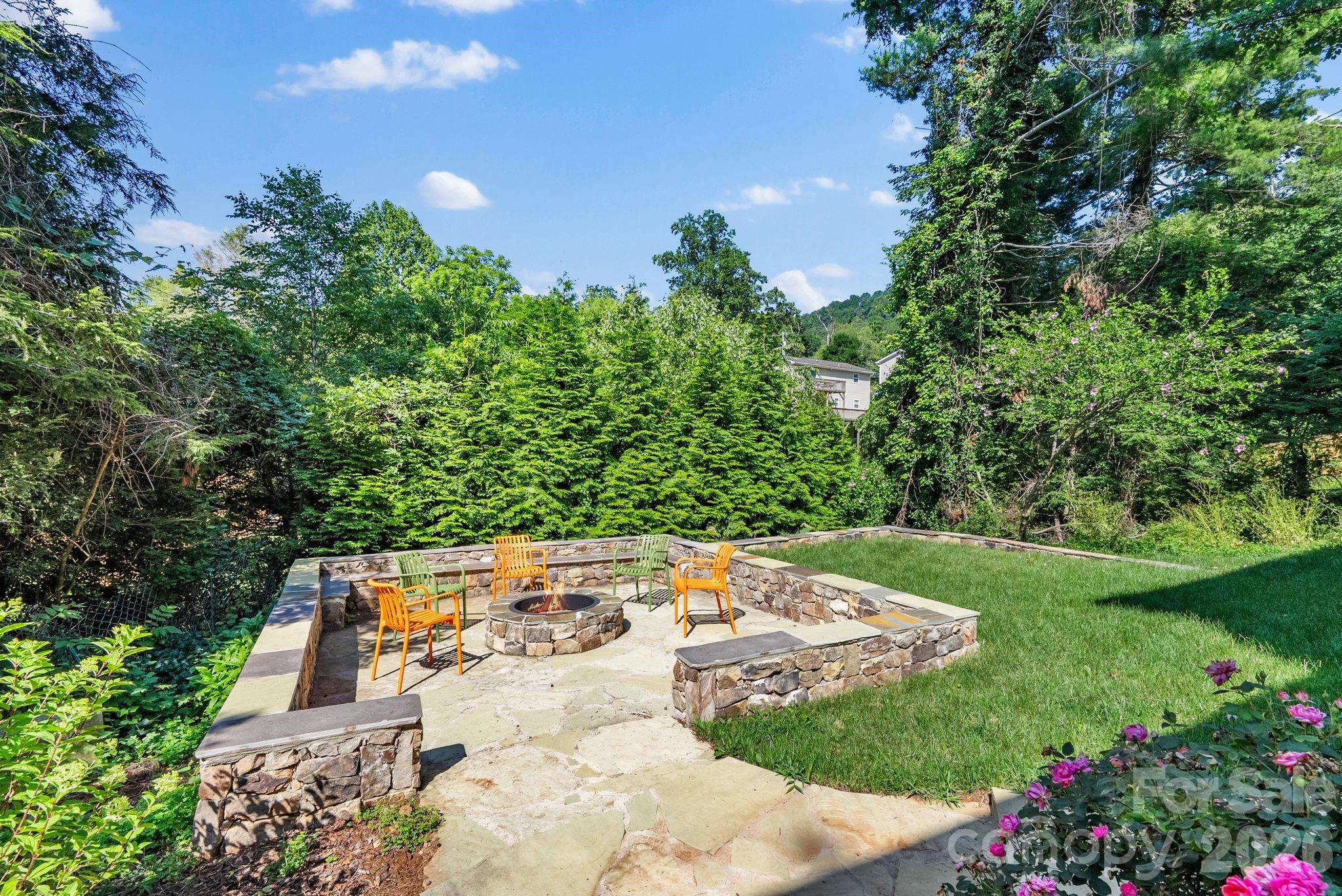 200 Aurora Drive Asheville NC 28805