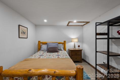 200 Aurora Drive Asheville NC 28805