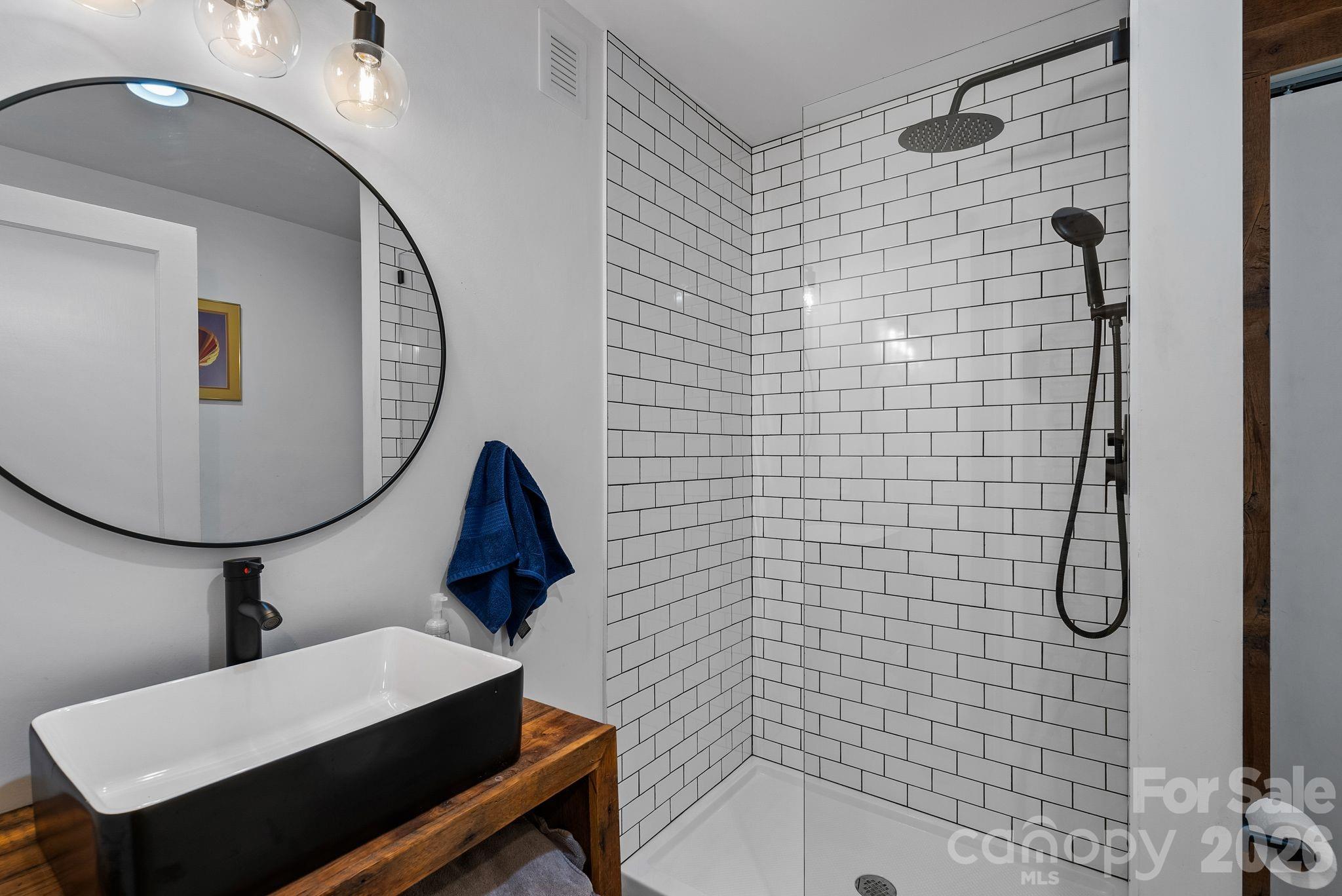 200 Aurora Drive Asheville NC 28805