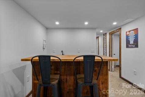 200 Aurora Drive Asheville NC 28805