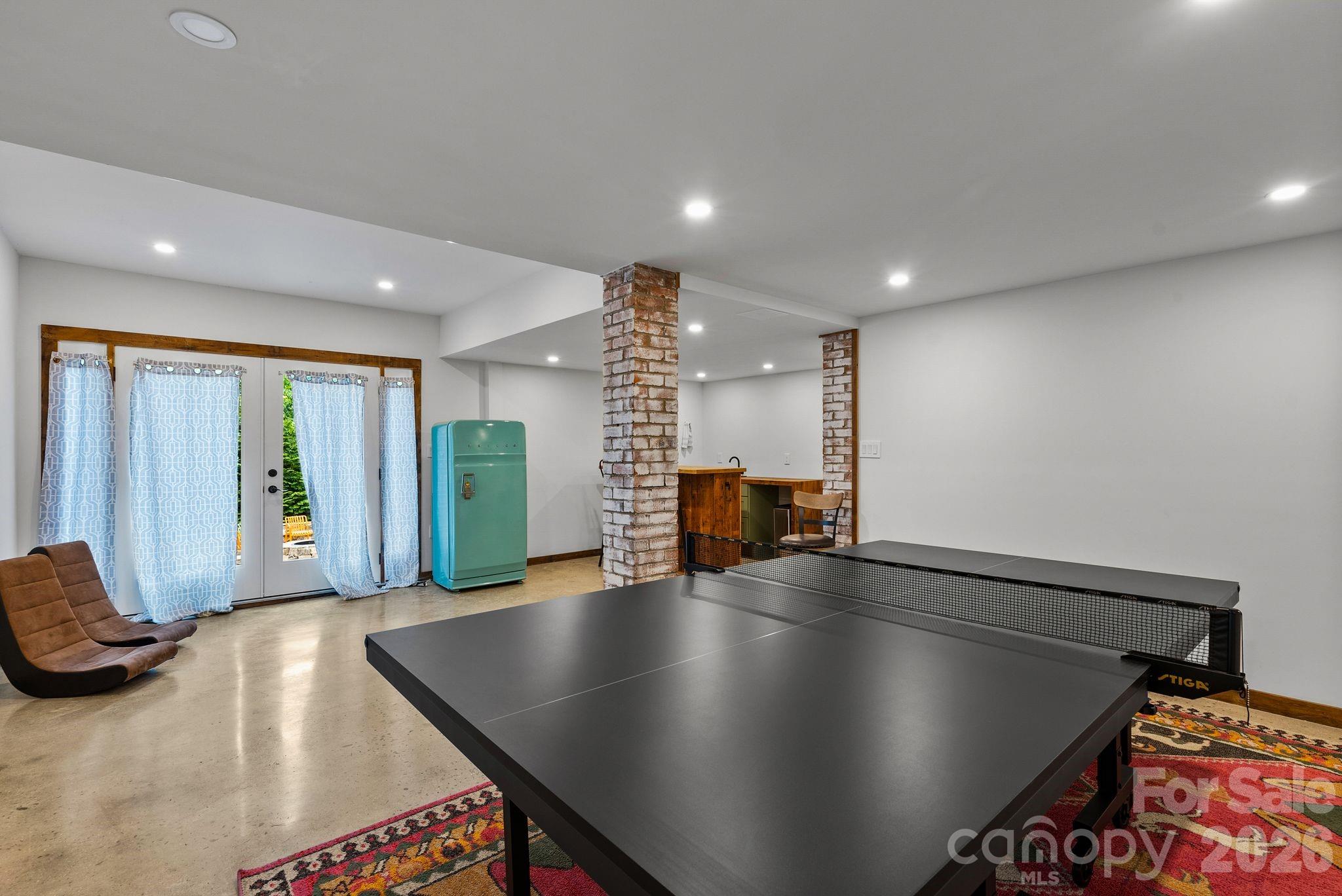 200 Aurora Drive Asheville NC 28805