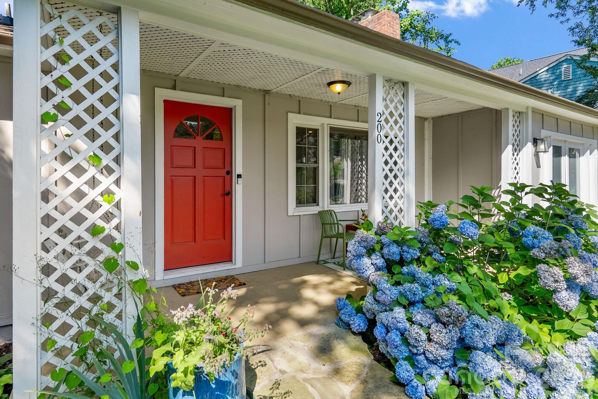 200 Aurora Drive Asheville NC 28805