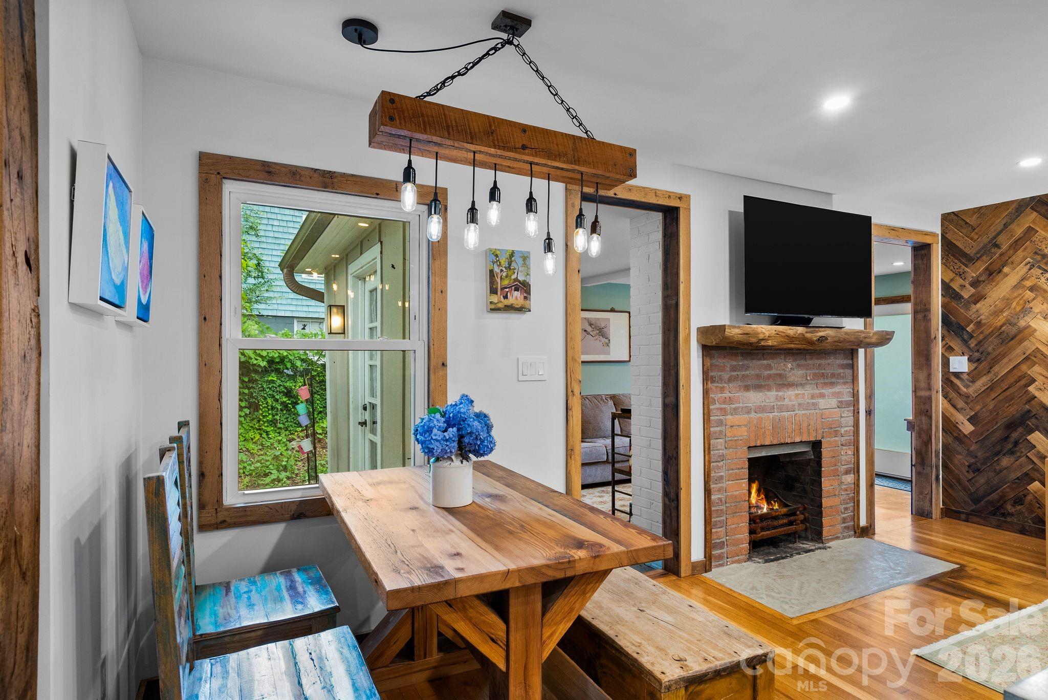 200 Aurora Drive Asheville NC 28805