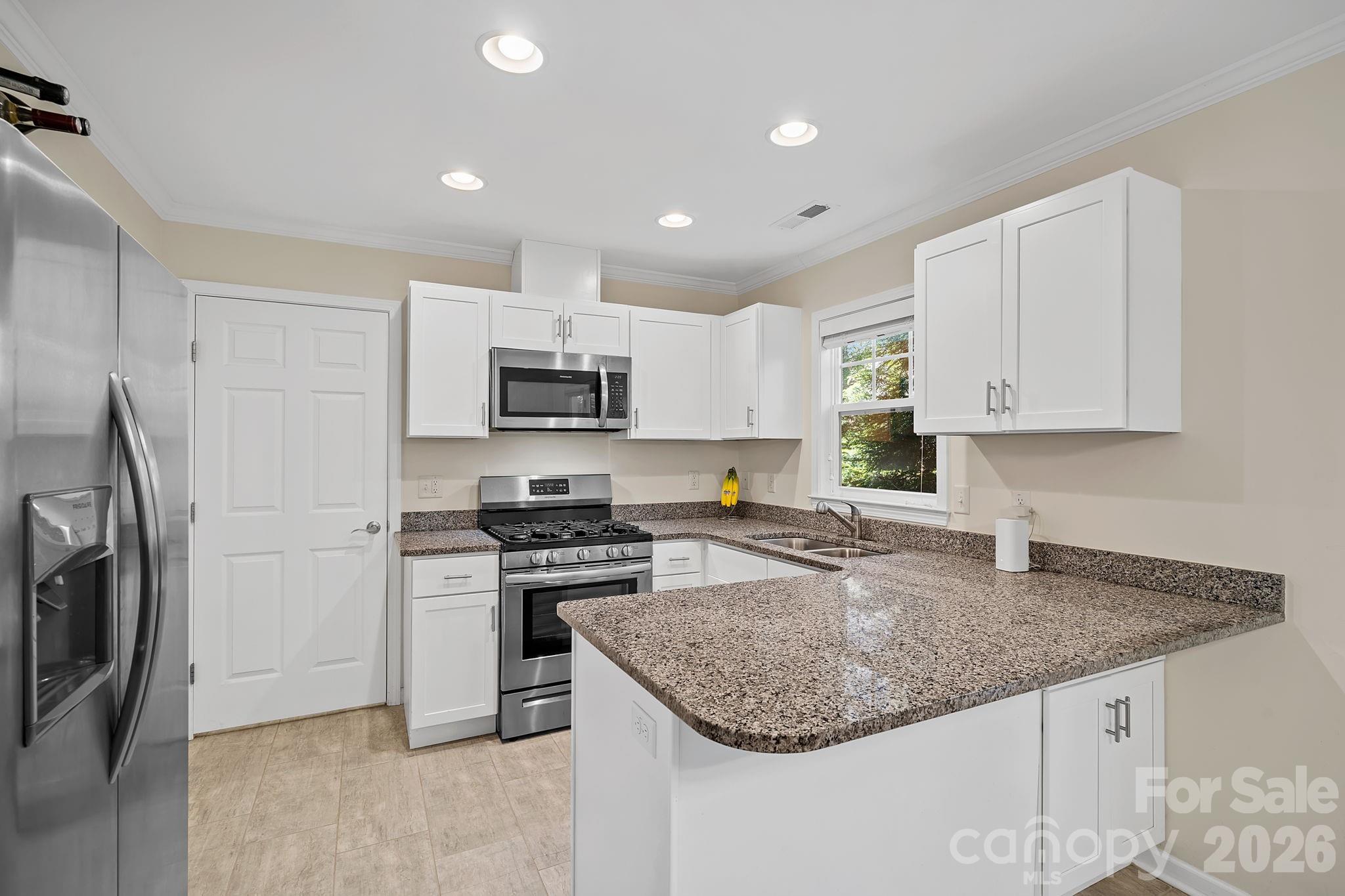 1009 Baldwin Commons Drive Arden NC 28704