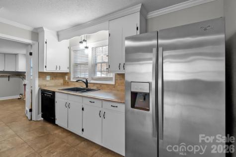 391 Phillipstown Road Kershaw SC 29067