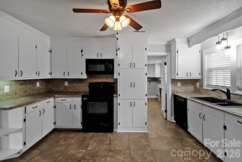 391 Phillipstown Road Kershaw SC 29067