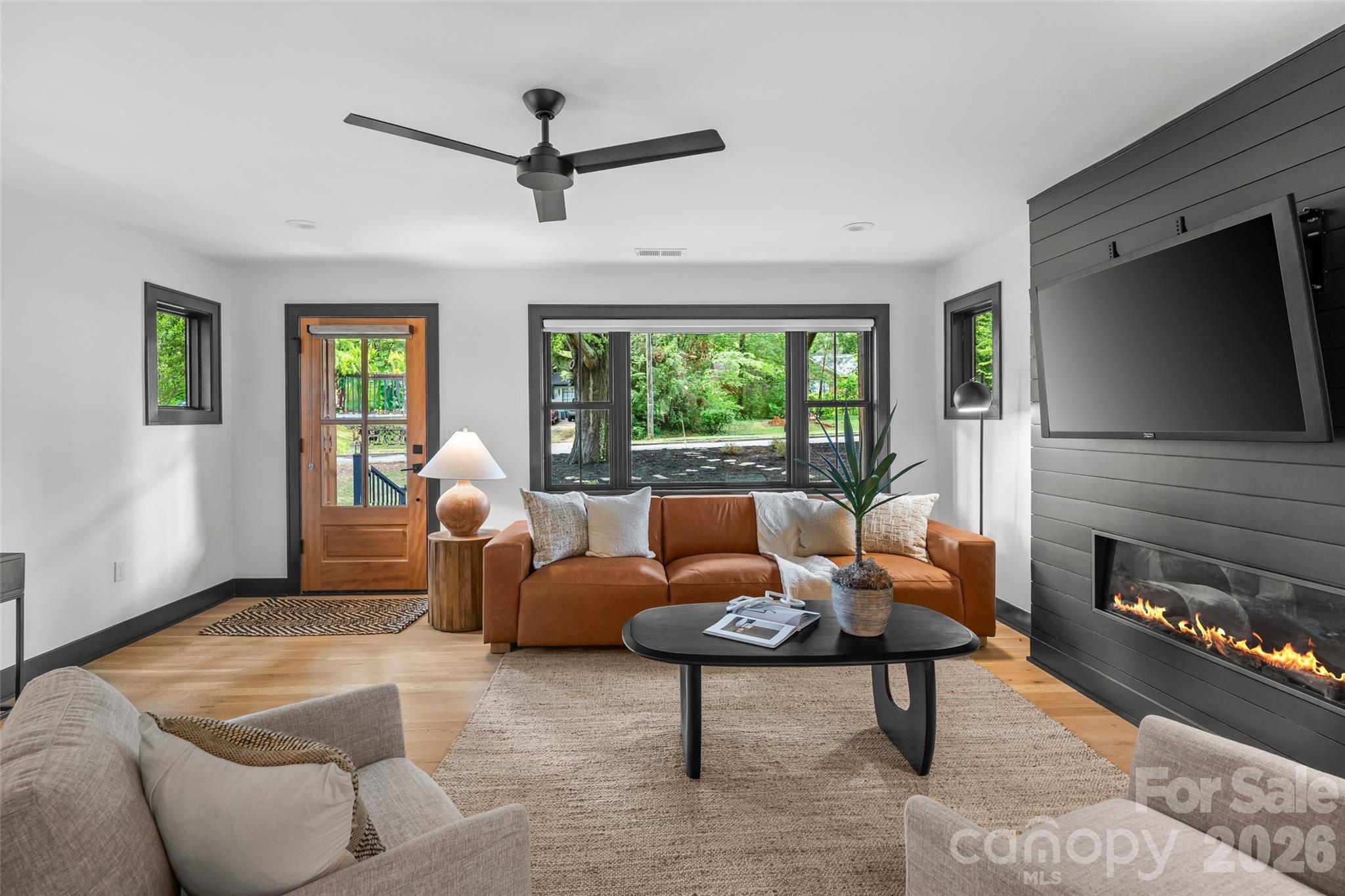 1542 Carolyn Drive Charlotte NC 28205