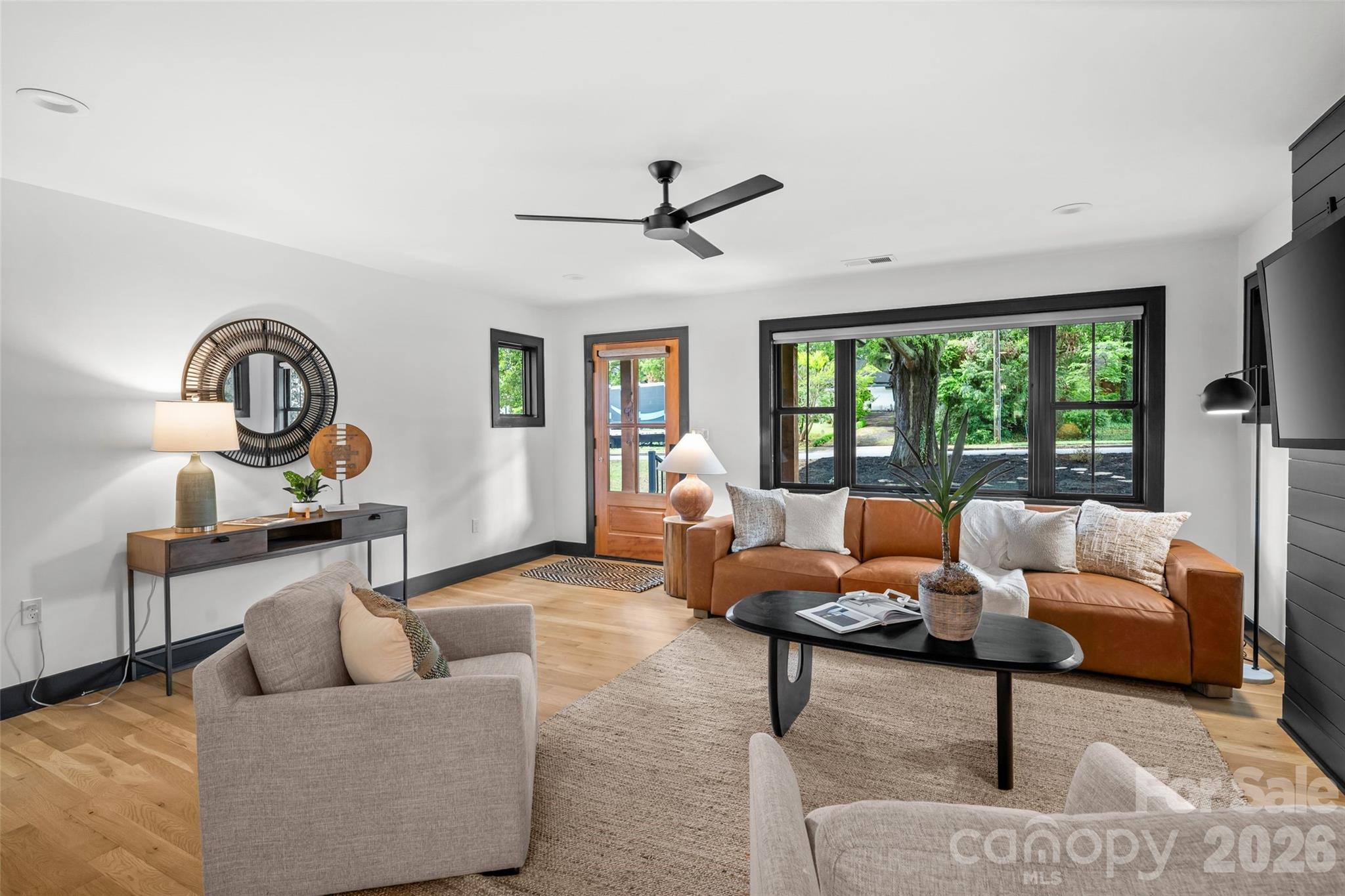 1542 Carolyn Drive Charlotte NC 28205