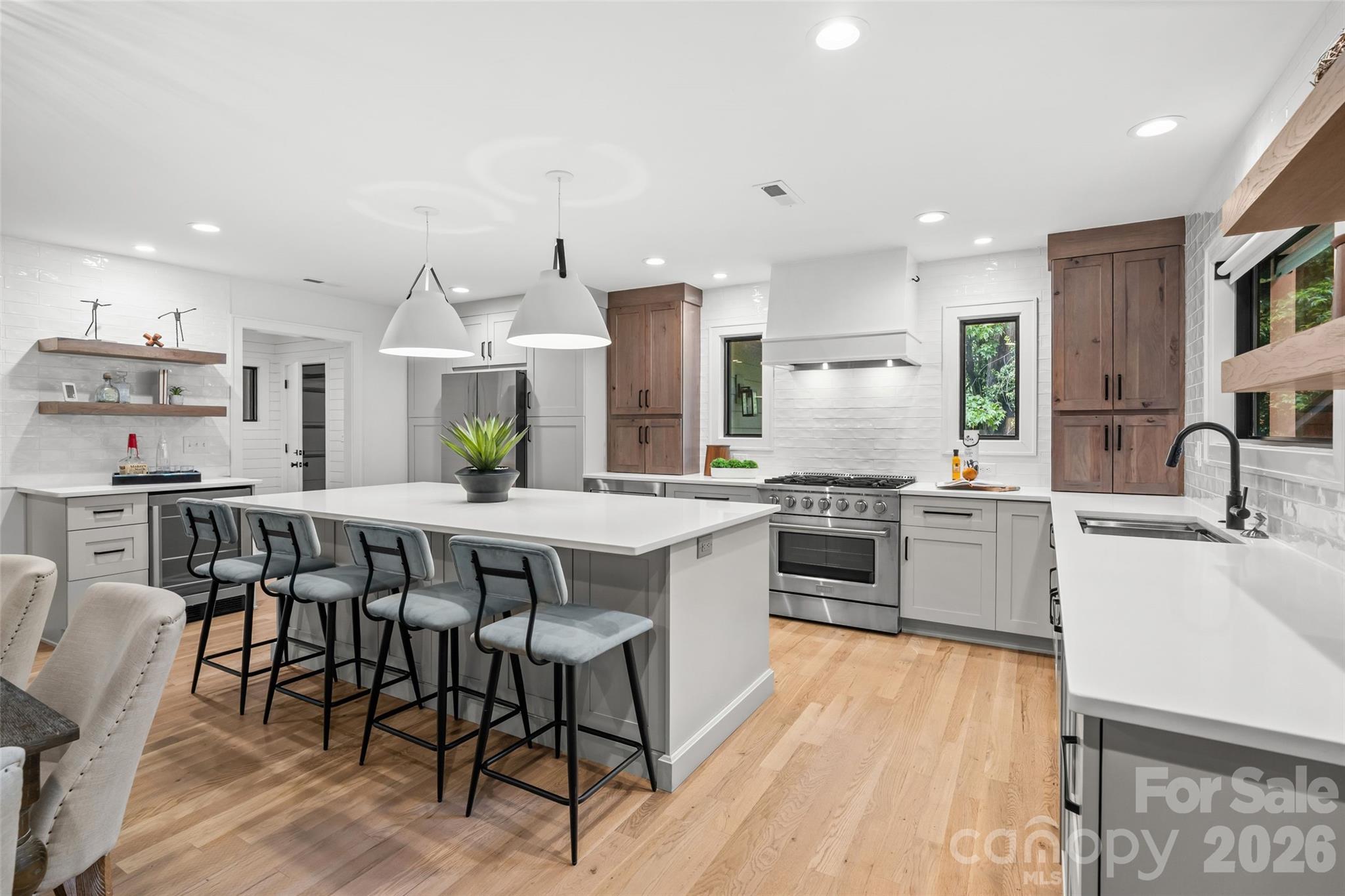 1542 Carolyn Drive Charlotte NC 28205