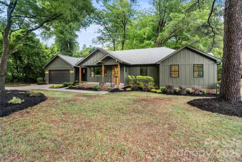 1542 Carolyn Drive Charlotte NC 28205