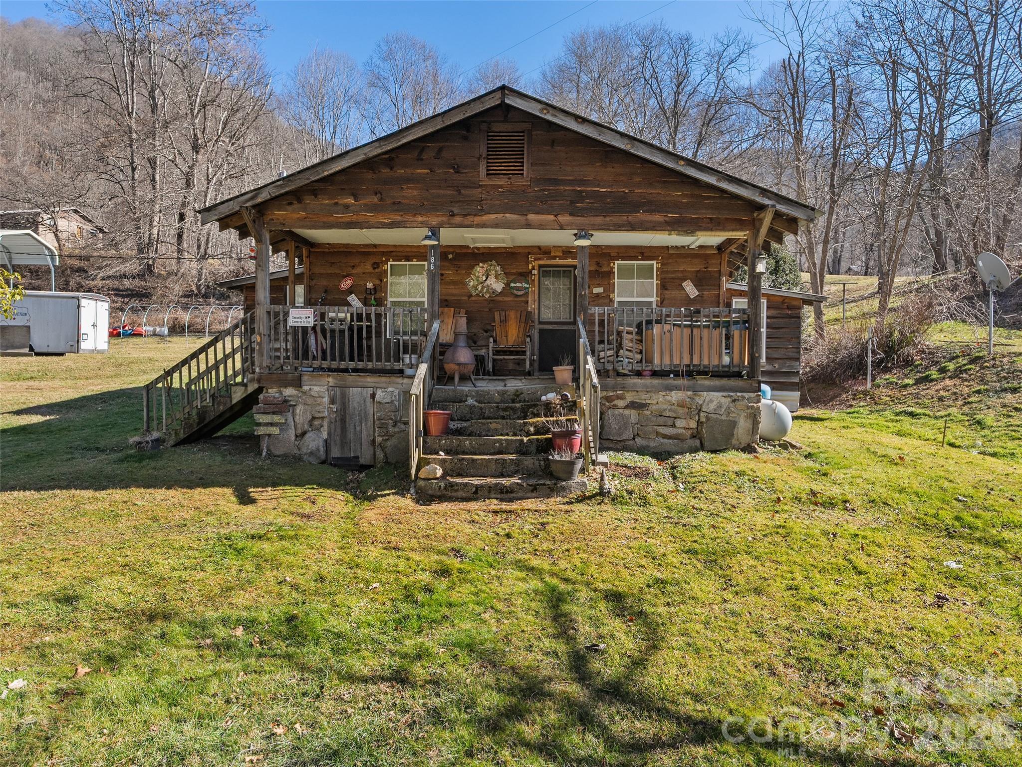 186 Creekmont Drive Clyde NC 28721